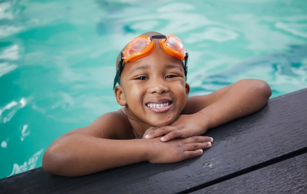 بهترین قطره برای عفونت گوش شناگر