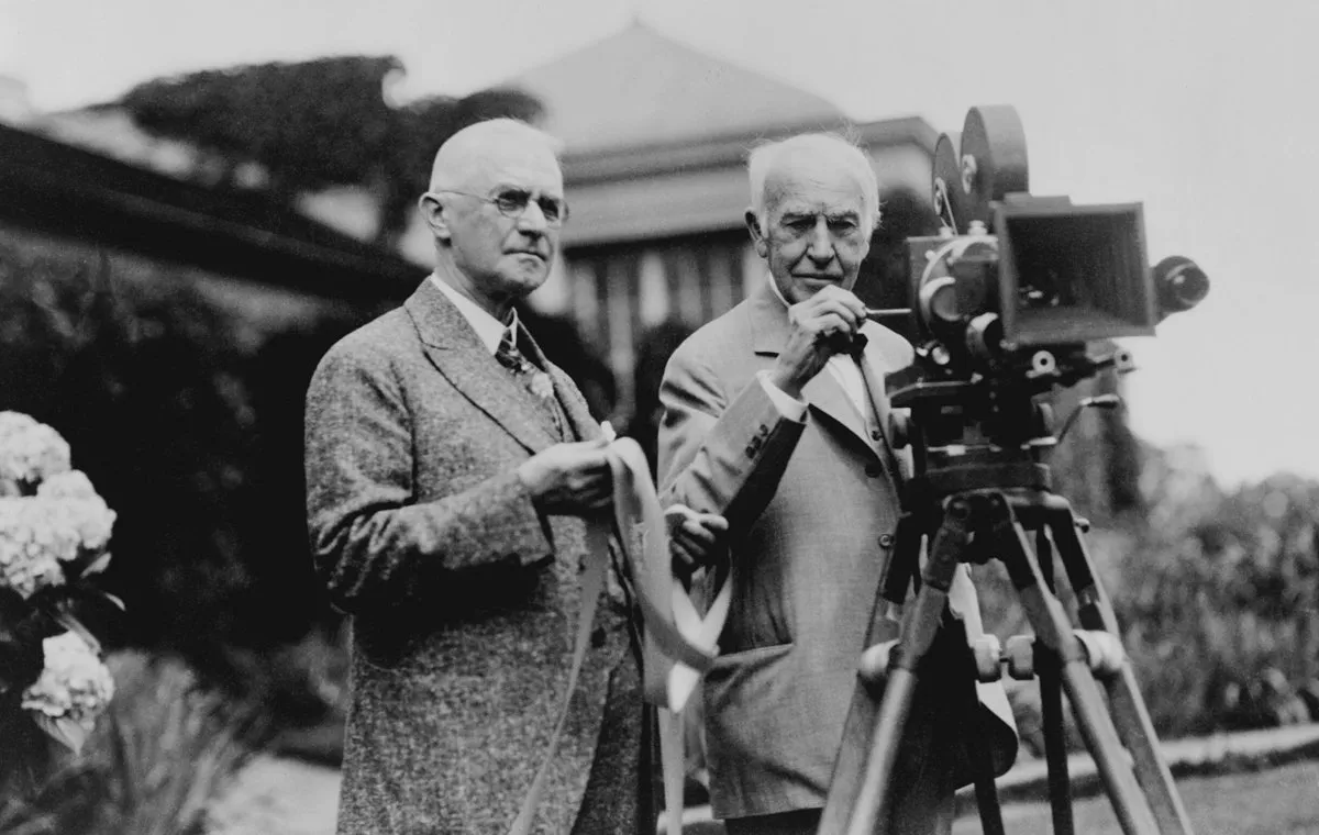 دوربین فیلمبرداری