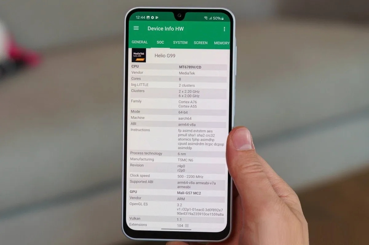 مقایسه گوشی A15 با A16؛ سخت‌افزار و نرم‌افزار