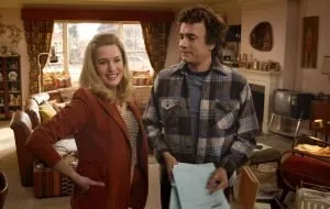 نقد فیلم «اینجا» رابرت زمهکیس؛ بلندپروازی در فرم، ضعف در قصهگویی