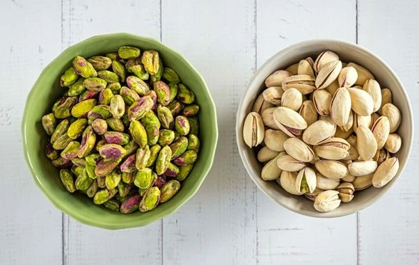 پسته آجیل خون ساز