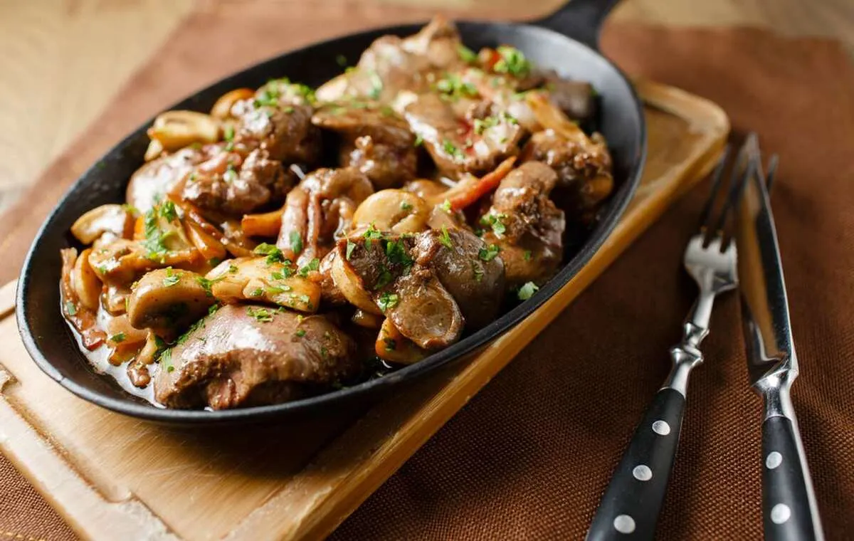 خواص جگر مرغ برای بدن و سلامت شما زیاد است.