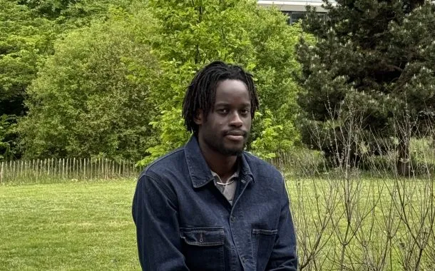 آیفون 15 پرو مکس - زوم 3.5 برابری