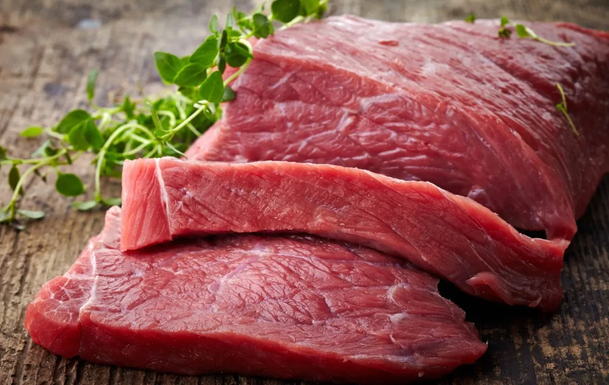 خواص گوشت شترمرغ