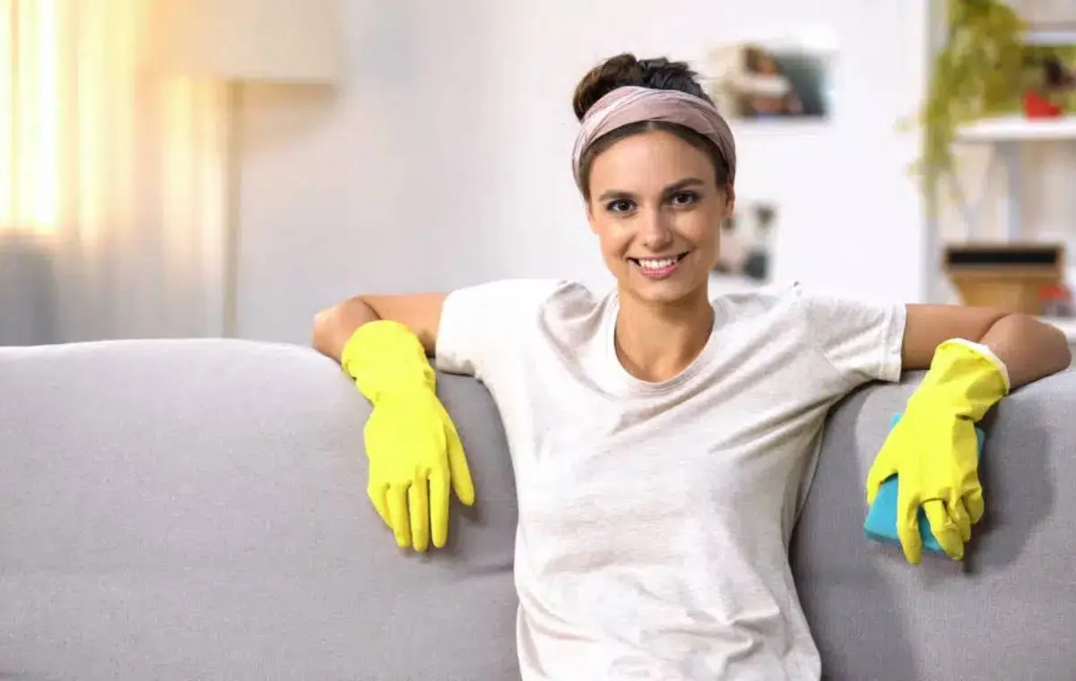 تمیز کردن مبل