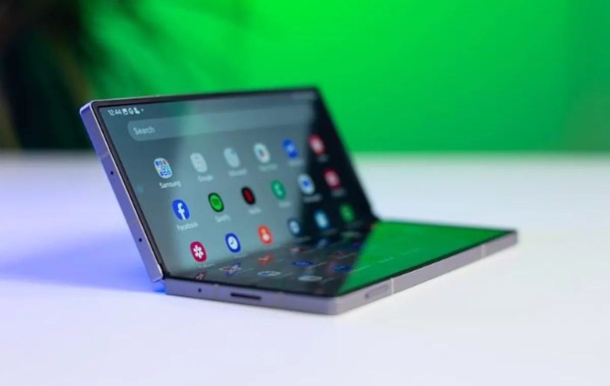 گلکسی زد فولد 7