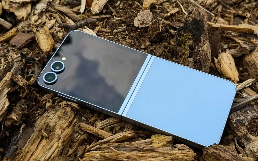 گلکسی زد فلیپ 6