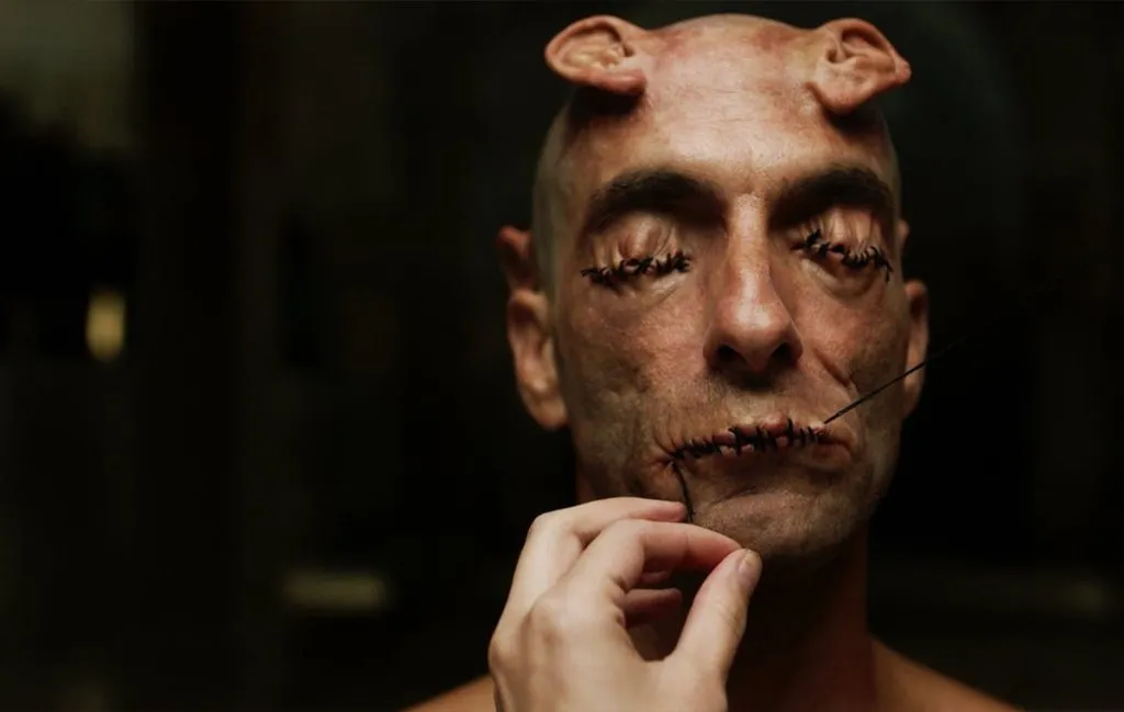 وحشت جسمی. فیلم «جنایات آینده»