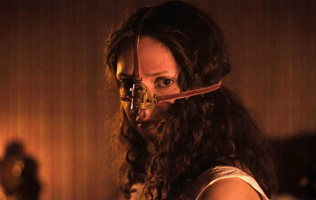 وحشت جسمی زنانه. فیلم «خواهر ناتنی زشت»