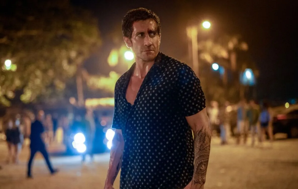 بهترین فیلمهای اکشن 2024؛ کافه بینراهی (Road House)