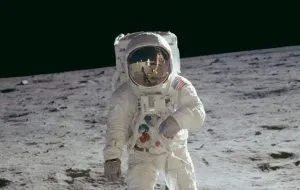 سفر به ماه؛ داستان مأموریت آپولو 11