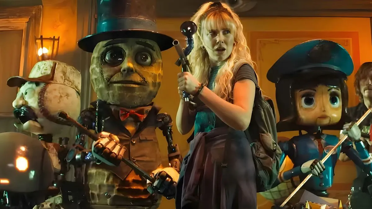 میلی بابی براون و مستر پینات در فیلم الکتریک استیت