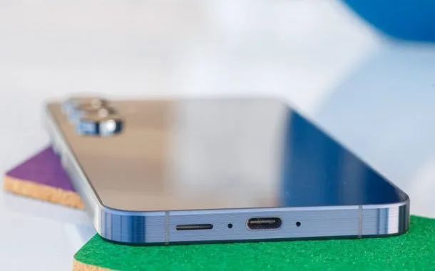 فریم پایینی گوشی گلکسی A55