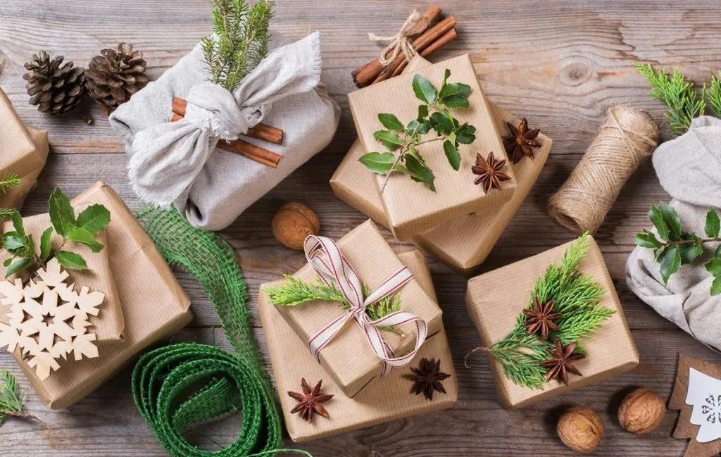 هدایای فرهنگی و هنری مناسب برای روز معلم