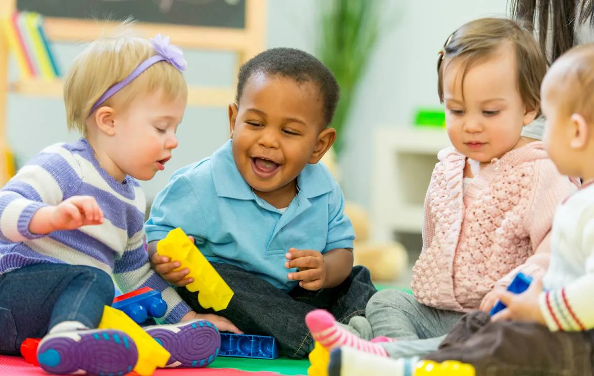 بهترین روش تربیتی برای کودکان دو ساله 