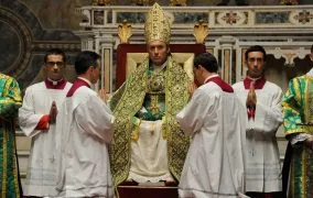 سریال The Young Pope