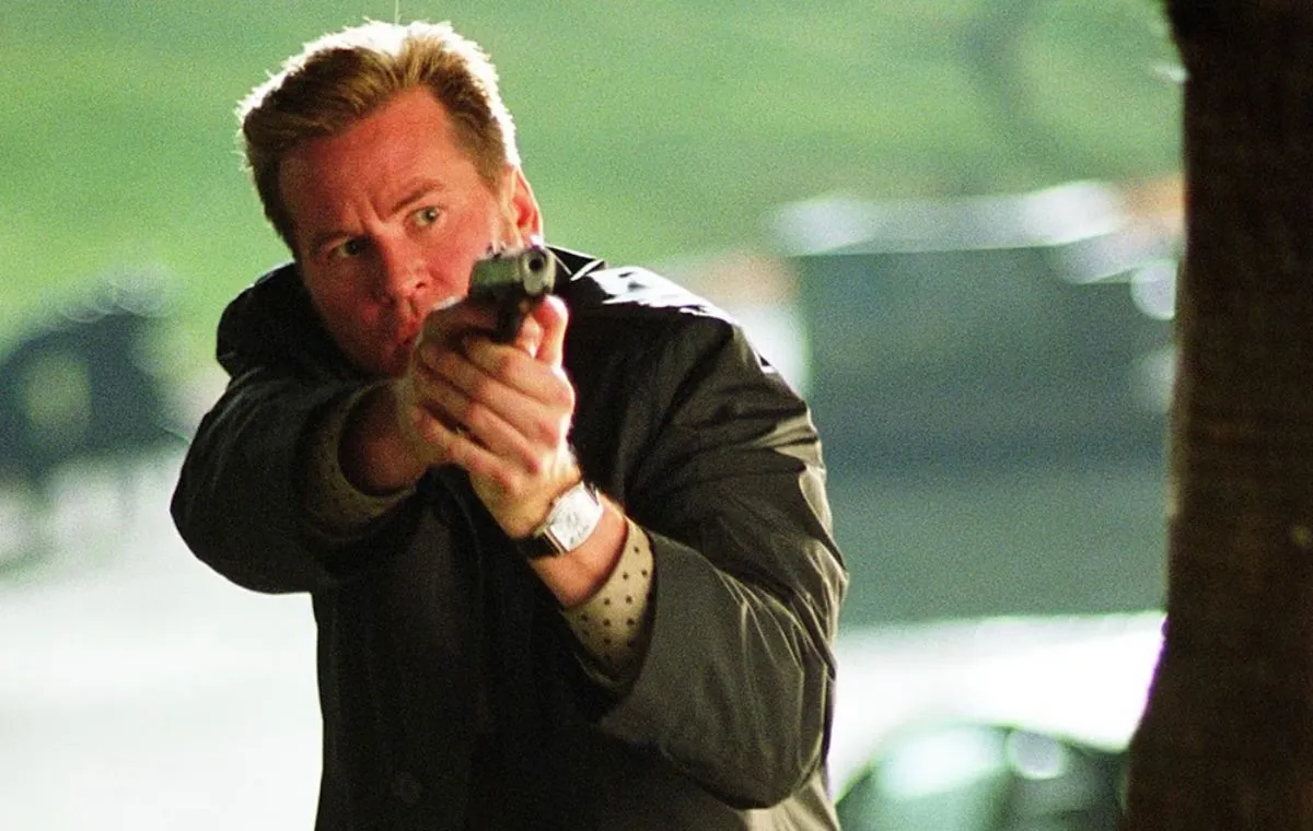 بوس بوس بنگ بنگ (Kiss Kiss Bang Bang)