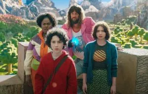 «فیلم ماینکرفت» با بلوک‌های دلار قلعه ساخت! (باکس آفیس هفته)