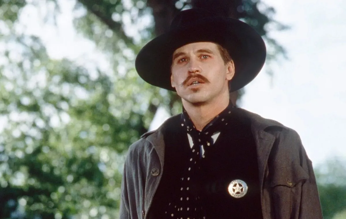 بهترین فیلم‌های وال کیلمر؛ توم‌استون (Tombstone)