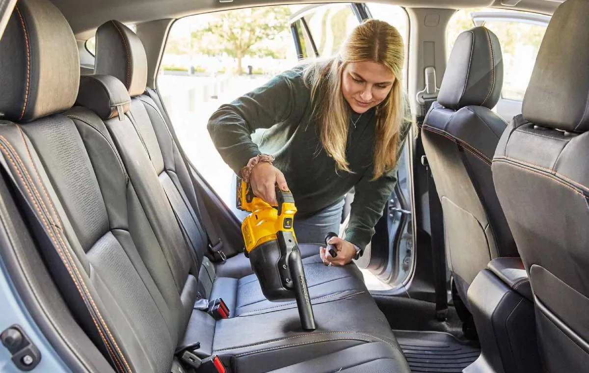 بهترین جاروهای شارژی خودرو