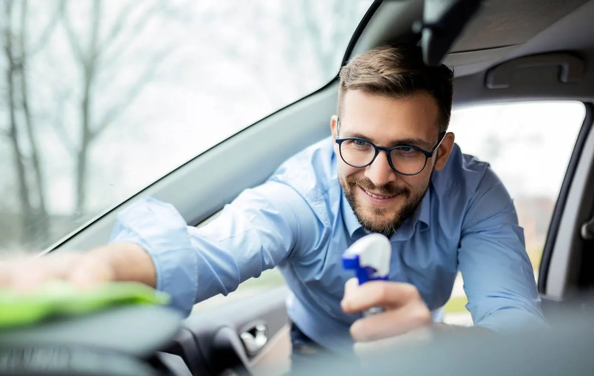ویژگی‌های بهترین واکس برای داشبورد ماشین 