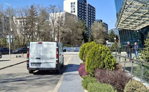 گلکسی A56 - زوم 2 برابری