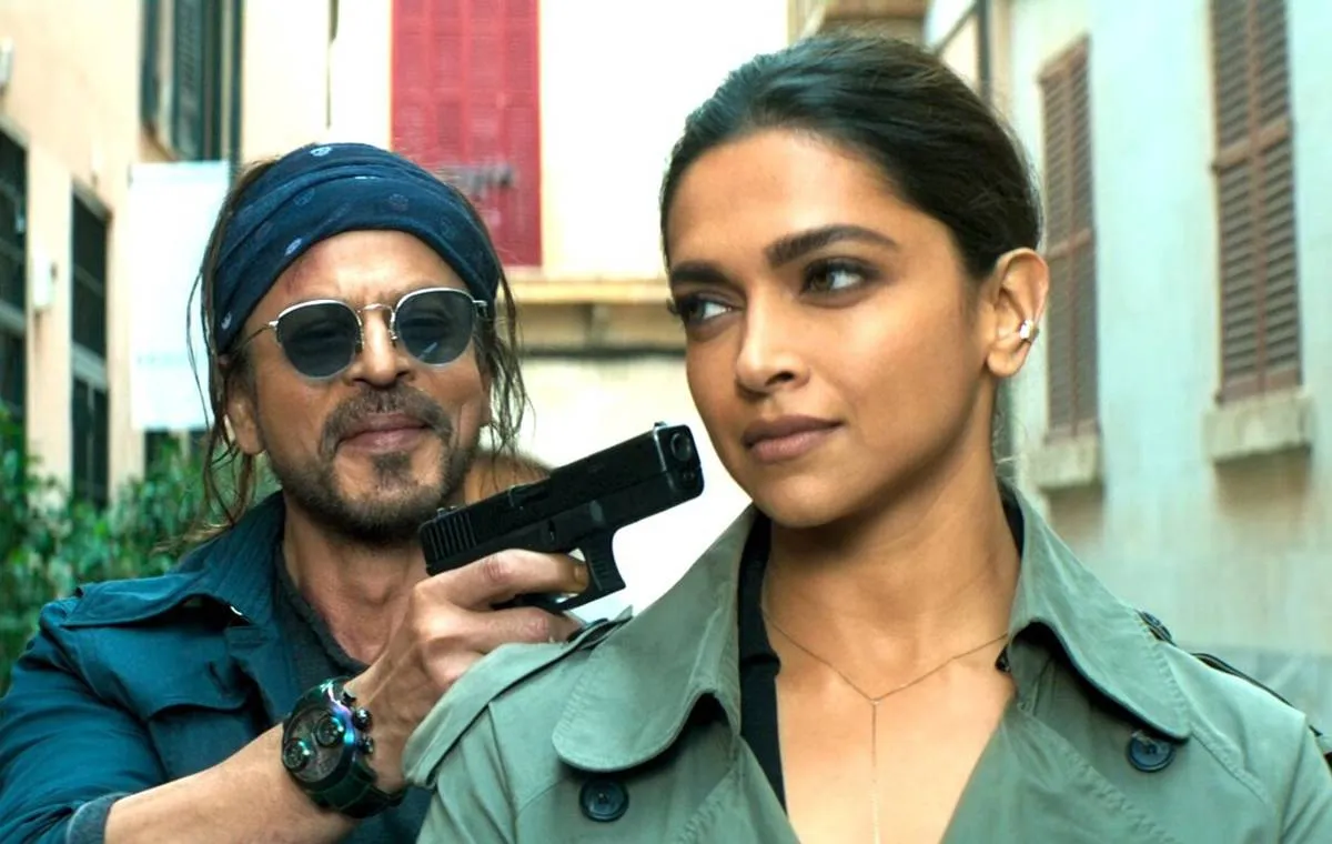 پاتان، دیپیکا پادوکونه