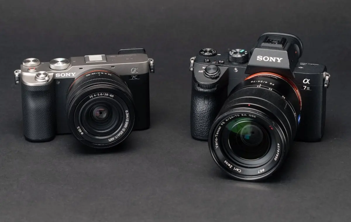 مقایسه دوربین سونی a7iii با a7c