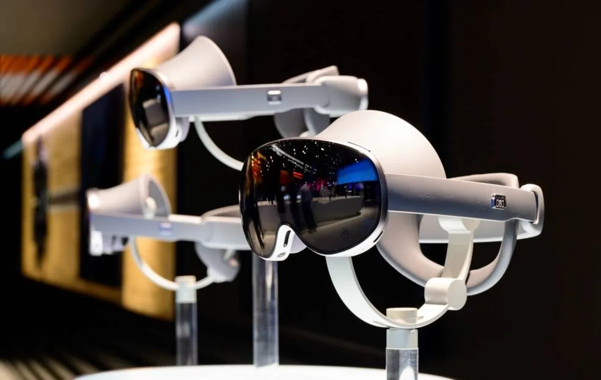 هدست واقعیت ترکیبی سامسونگ