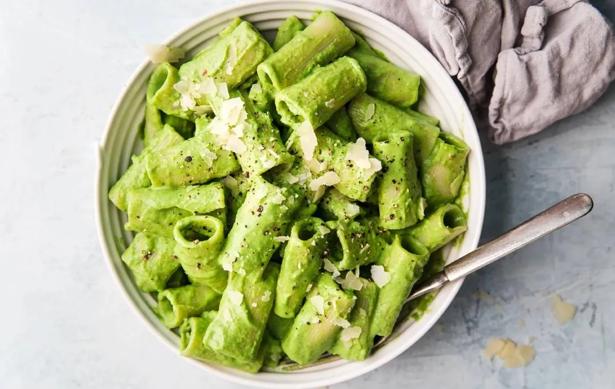 پاستا پستو غذای ساده و فوری برای شام