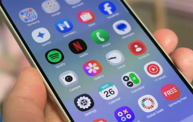 مقایسه گلکسی A36 با A35