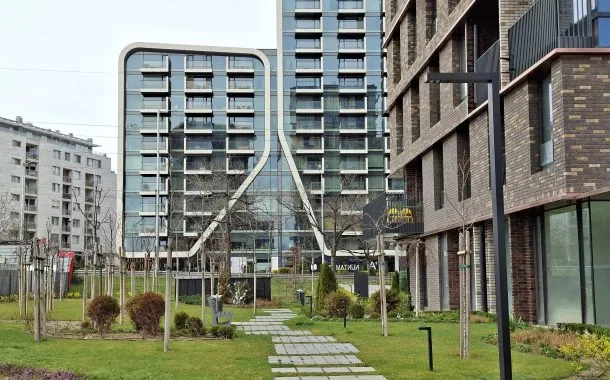 دوربین اصلی گلکسی A56 - زوم 2 برابری