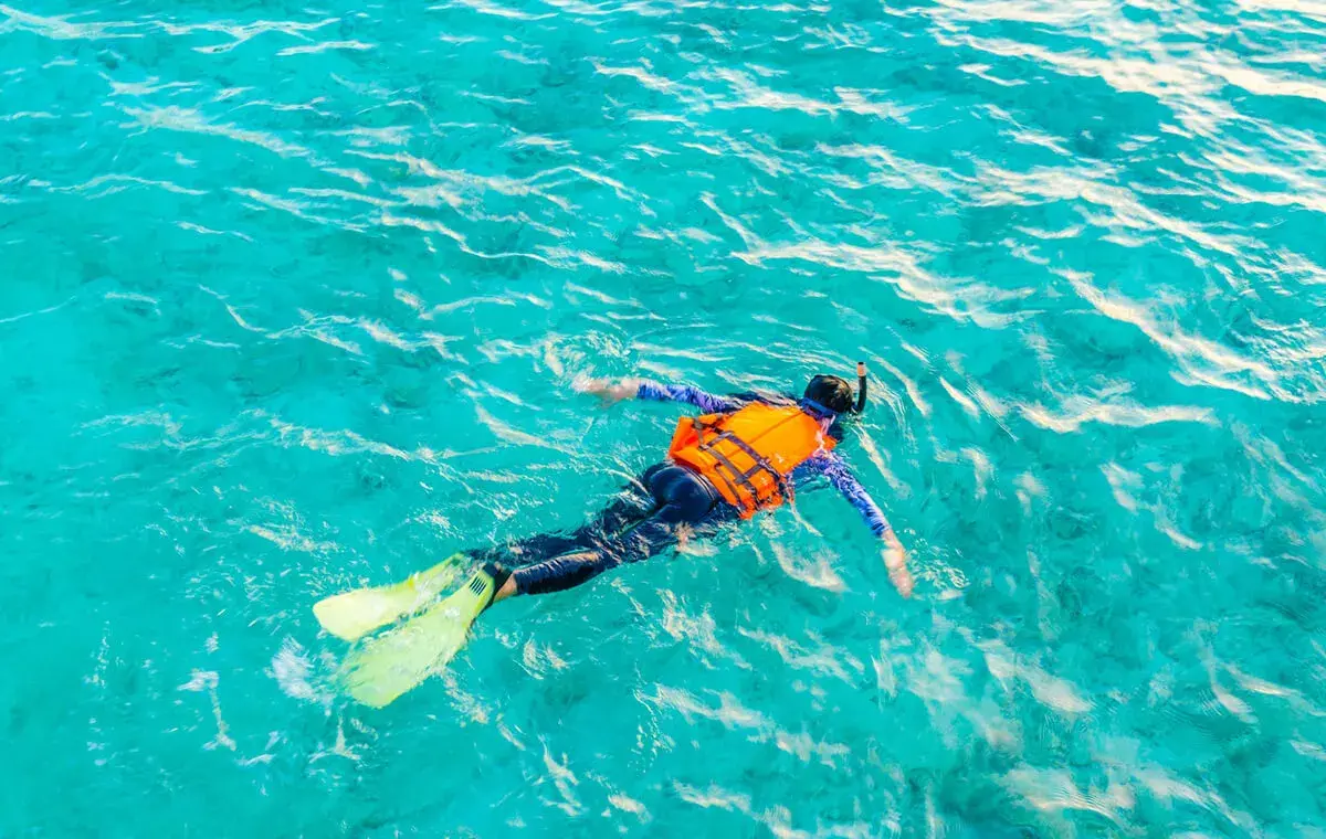ورزش اسنورکلینگ از ورزش‌های آبی