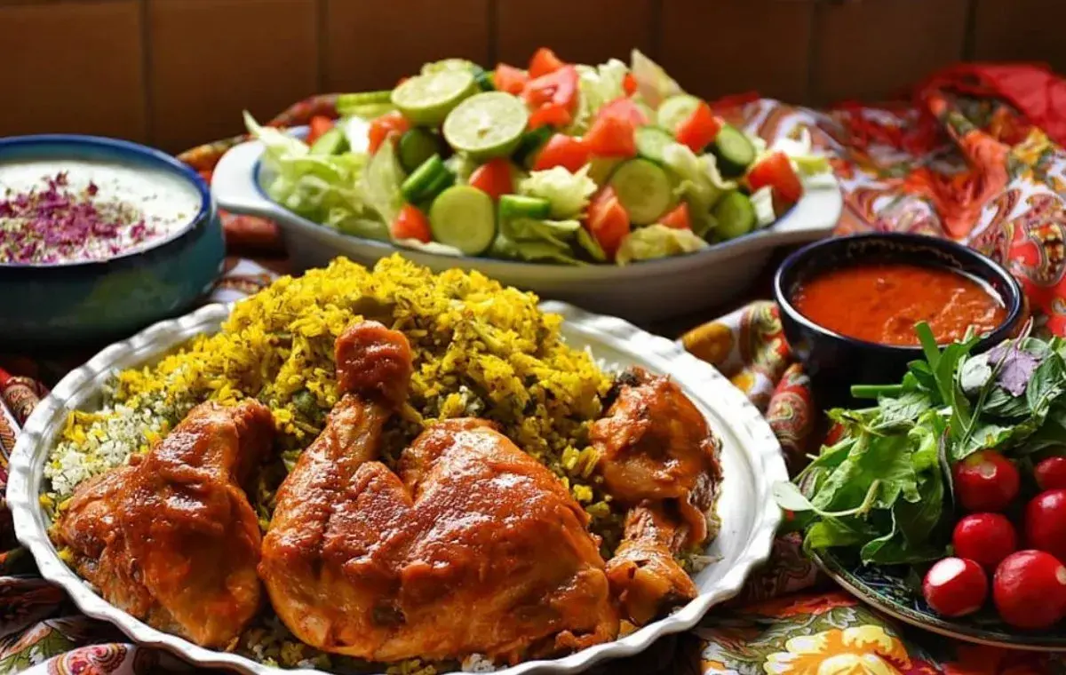 باقالی پلو با مرغ مجلسی