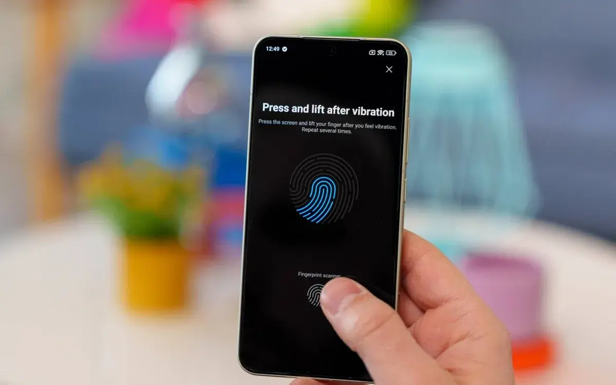 حسگر اثر انگشت شیائومی 15