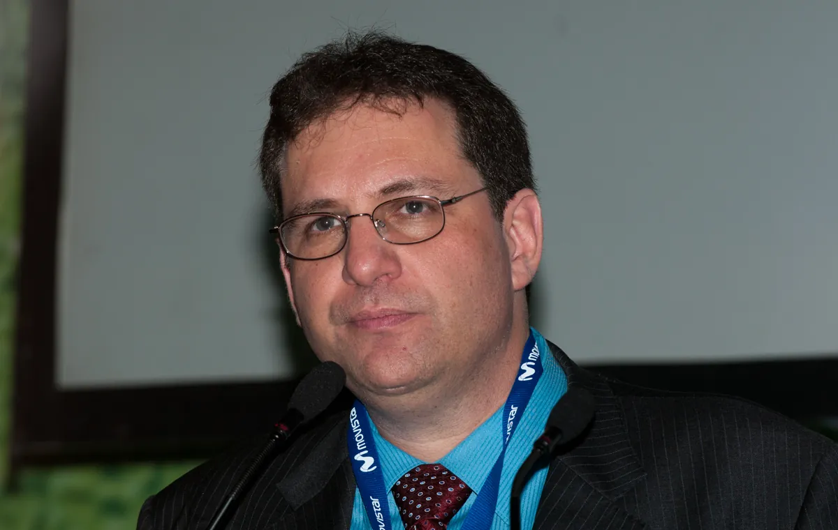 کوین میتنیک