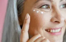 بهترین کرم ضد چروک بالای 50 سال خارجی