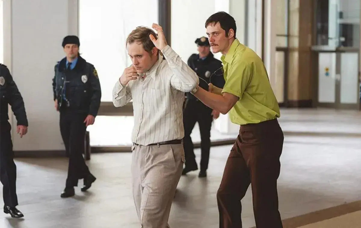 سیم مرد مرده