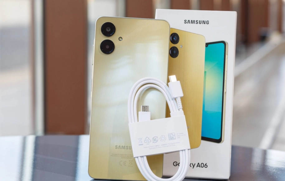 مقایسه پوکو c71 با a06