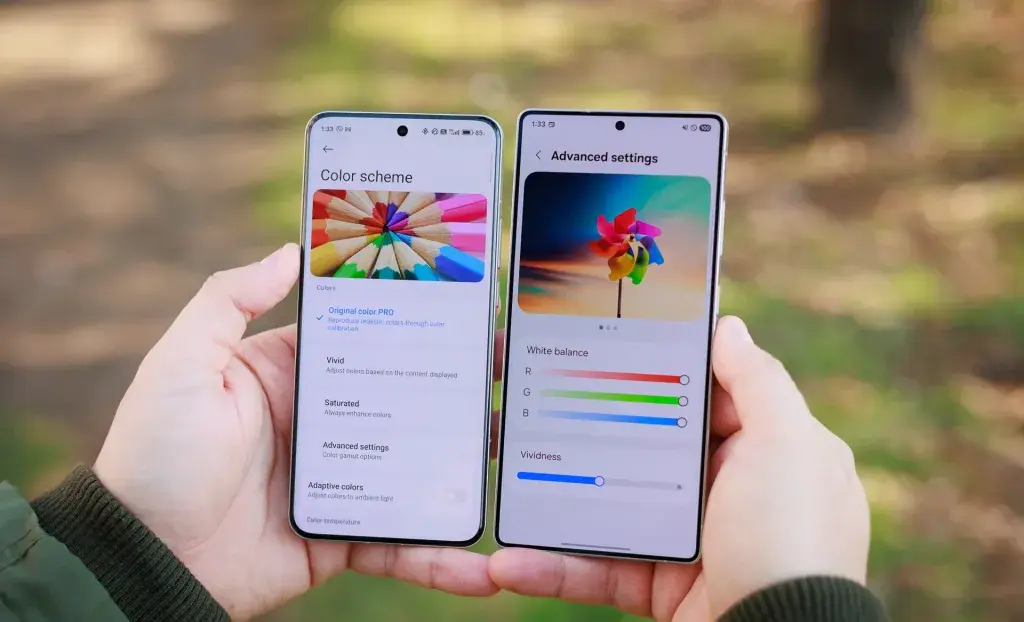 مقایسه نمایشگر گلکسی S25 Ultra با شیائومی 15 Ultra