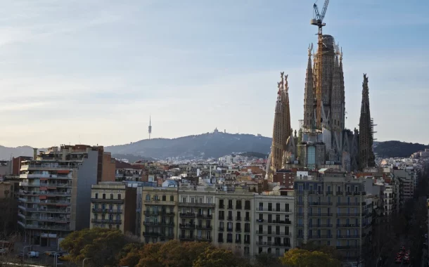 دوربین تله‌فوتو شیائومی 15 - زوم 2 برابری