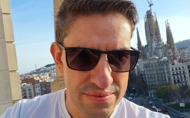 شیائومی 15 - سلفی