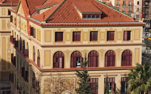 شیائومی 15 - زوم 5 برابری