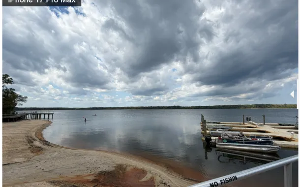 مقایسه دوربین گلکسی S25 اولترا با آیفون ۱۷ پرو مکس