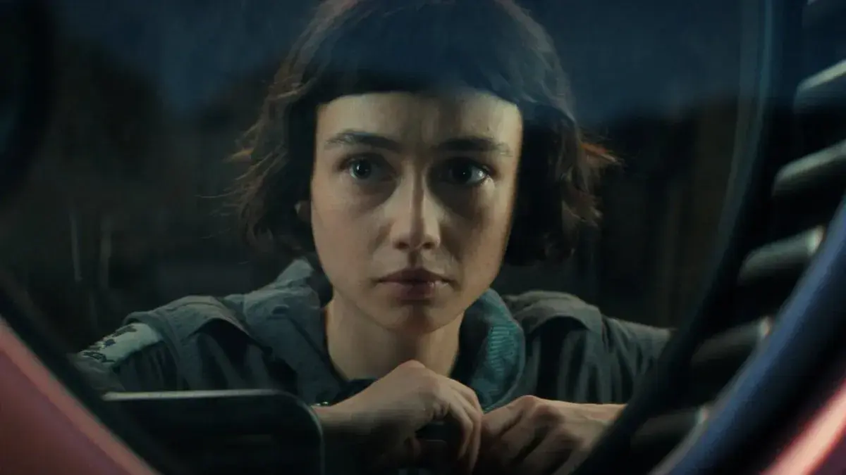 نقد سریال بیگانه زمین