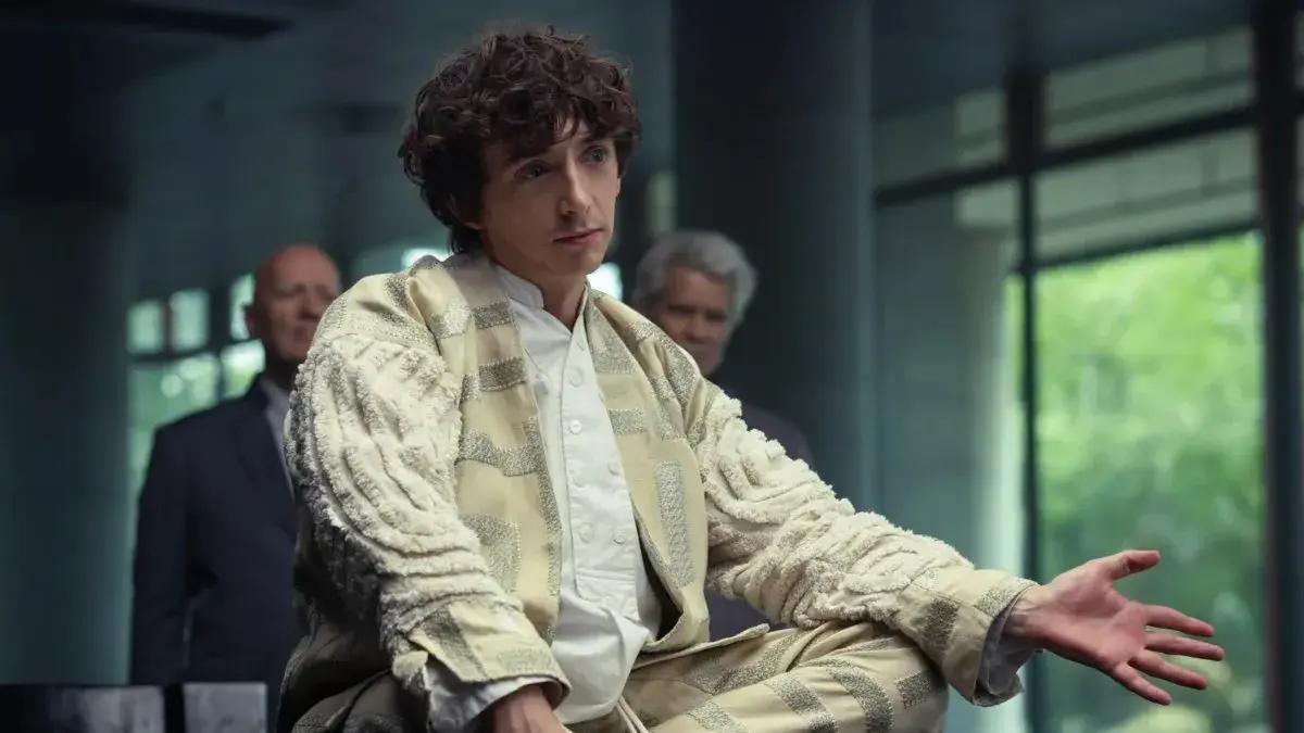 نقد سریال بیگانه زمین