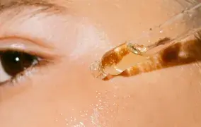 بهترین روغن کلاژن‌ساز پوست