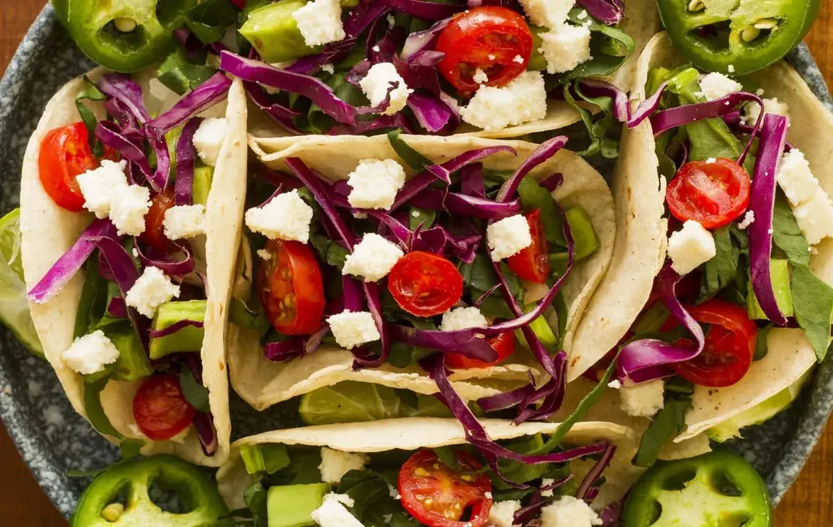 سالاد مکزیکی برای مهمانی