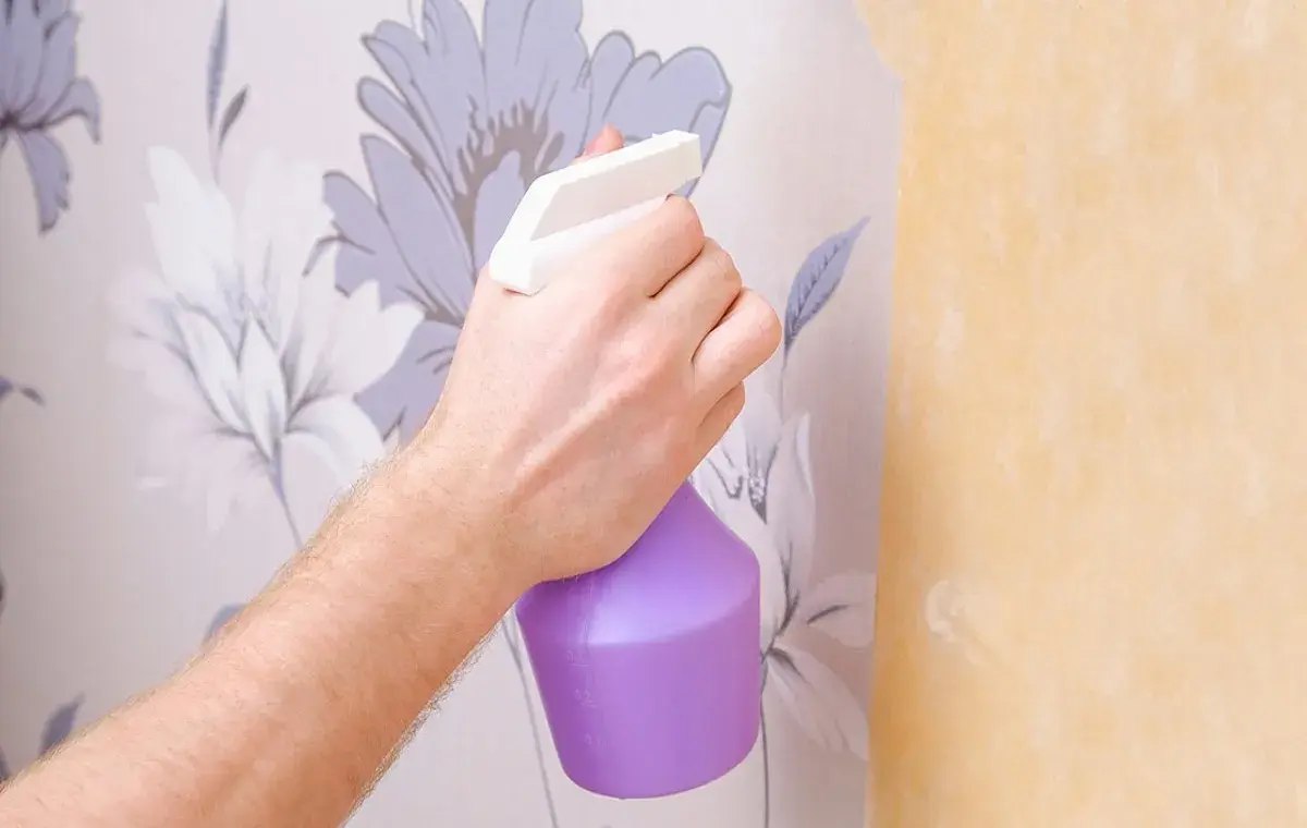 شوینده کاغذ دیواری