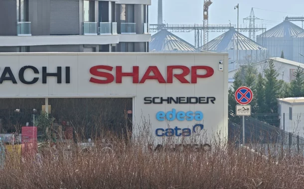 شیائومی 15 اولترا - زوم ۱۰ برابری